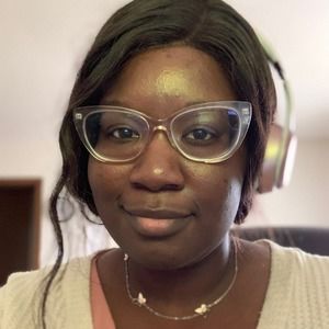 Meet your Posher, Jasmine